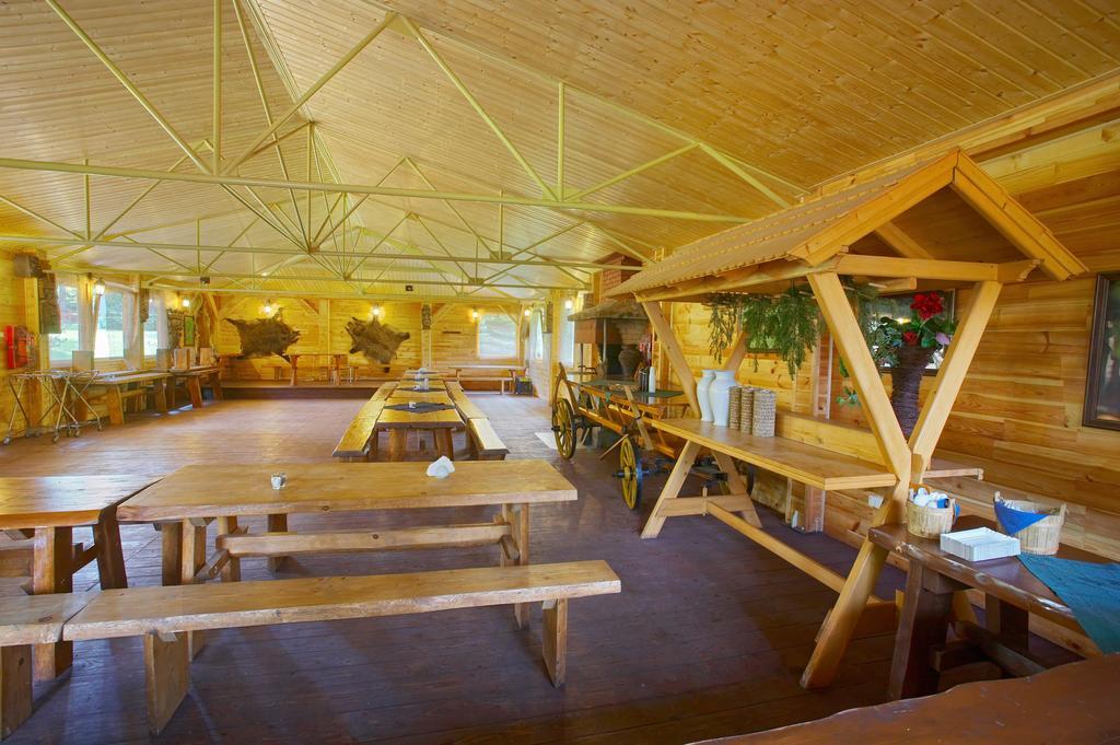 Hotel Perla Bieszczadow Geovita Czarna  Exteriör bild