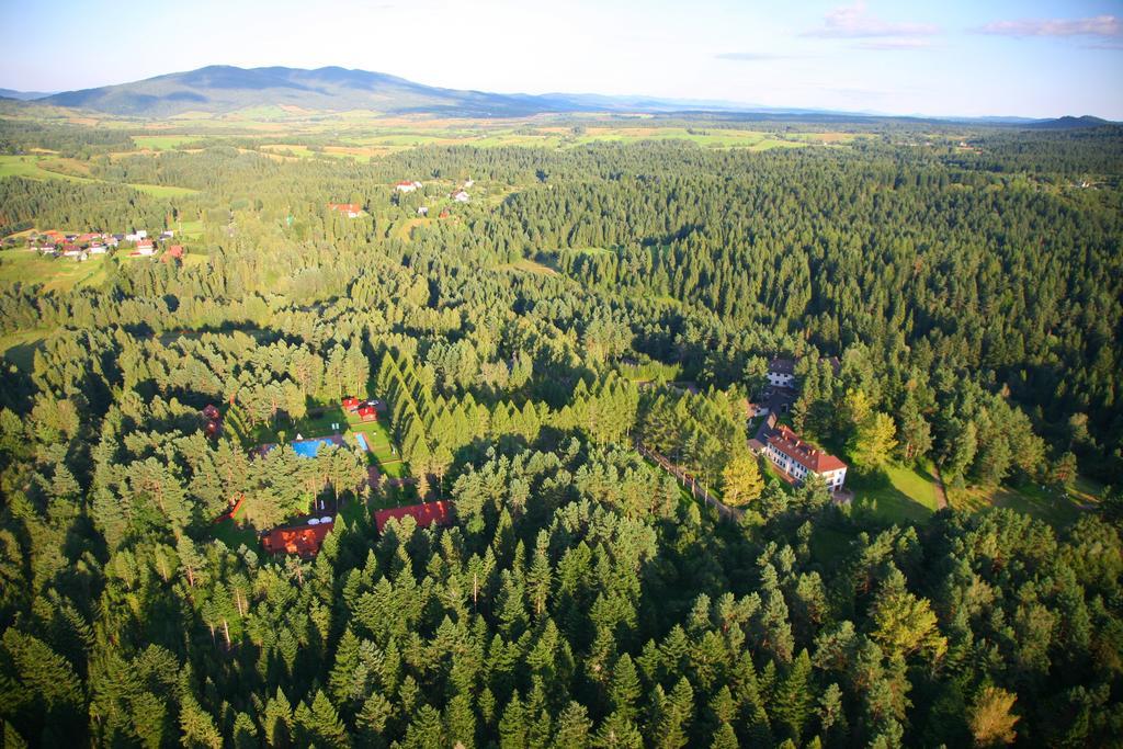 Hotel Perla Bieszczadow Geovita Czarna  Exteriör bild